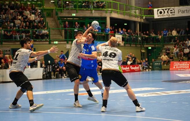 2 Handball Bundesliga, Bergischer HC vs HC Elbflorenz, 27 10 2024 Eloy Morante Maldonado Bergischer HC 33 2 Handball Bundesliga, Bergischer HC vs HC Elbflorenz, 27 10 2024,Uni Halle,Wuppertal,Germany on 27 10 24 Copyright: xBEAUTIFULxSPORTS Henrichsx