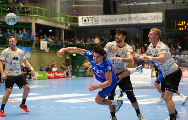 2 Handball Bundesliga, Bergischer HC vs HC Elbflorenz, 27 10 2024 Eloy Morante Maldonado Bergischer HC 33 2 Handball Bundesliga, Bergischer HC vs HC Elbflorenz, 27 10 2024,Uni Halle,Wuppertal,Germany on 27 10 24 Copyright: xBEAUTIFULxSPORTS Henrichsx