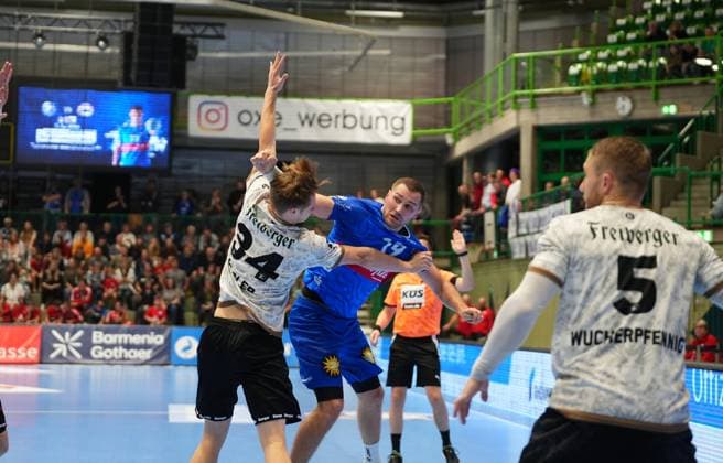 2 Handball Bundesliga, Bergischer HC vs HC Elbflorenz, 27 10 2024 Tomáö Babák Bergischer HC 19 2 Handball Bundesliga, Bergischer HC vs HC Elbflorenz, 27 10 2024,Uni Halle,Wuppertal,Germany on 27 10 24 Copyright: xBEAUTIFULxSPORTS Henrichsx