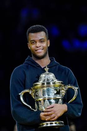 27 10 2024, Basel, St Jakobshalle, ATP Swiss Indoors Basel, Giovanni Mpetshi Perricard FRA with the winners and champion trophy after his victory during the Mens Singles Final Basel St Jakobshalle Basel Switzerland Copyright: xJustPictures.ch DanielaxPorcellix jp-en-DaPo-20241027-_DP19261