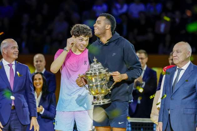 Ben Shelton USA and Giovanni Mpetshi Perricard FRA at the award ceremony , Tennis, Swiss Indoors ATP World Tour 500 , 2024, Ben Shelton USA vs Giovanni Mpetshi Perricard FRA , 27 10 2024, St Jakobshalle, Basel, Switzerland Basel St Jakobshalle BS Switzerland Copyright: xGrantxHubbsx
