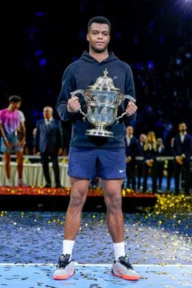 27 10 2024, Basel, St Jakobshalle, ATP Swiss Indoors Basel, Giovanni Mpetshi Perricard FRA with the winners and champion trophy after his victory during the Mens Singles Final Basel St Jakobshalle Basel Switzerland Copyright: xJustPictures.ch DanielaxPorcellix jp-en-DaPo-20241027-_DP25304