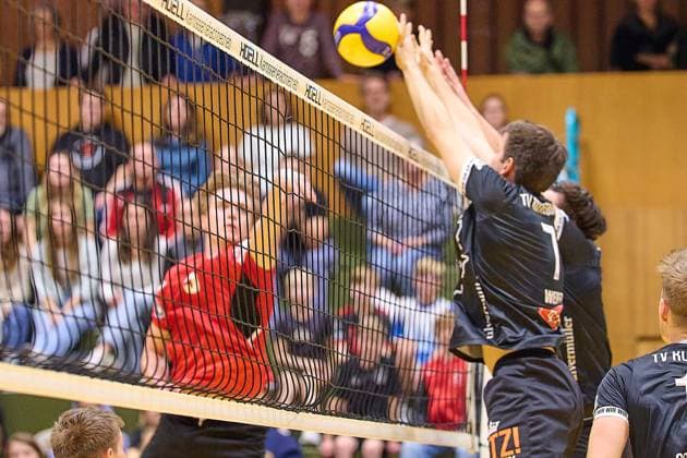 Middle blocker Timon Schippmann TV Rottenburg, 07 blocks  Together with Knobelspiess TV Rottenburg, 18 successful GER, TuS Kriftel against TV Rottenburg,Volleyball, DVV Pokal, Quali Round of 16, Season 2024 2025, 27 10 24 GER, TuS Kriftel against TV Rottenburg,Volleyball, DVV Pokal, Quali Round of 16, Season 2024 2025, 27 10 24 Kriftel Copyright: xGeraldxOelze-dexStoppany,xEibner-Pressefoto GeraldxOelze-dexStoppanyx EP-ODS