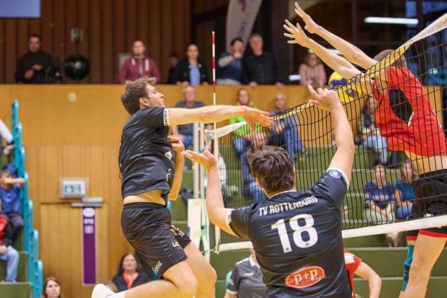 By force through the middleby Timon Schippmann TV Rottenburg, 07 GER, TuS Kriftel against TV Rottenburg,Volleyball, DVV Cup, Qualifying round of 16, Season 2024 2025, 27 10 24 GER, TuS Kriftel against TV Rottenburg,Volleyball, DVV Cup, Qualifying round of 16, Season 2024 2025, 27 10 24 Kriftel Copyright: xGeraldxOelze-dexStoppany,xEibner-Pressefoto GeraldxOelze-dexStoppanyx EP-ODS