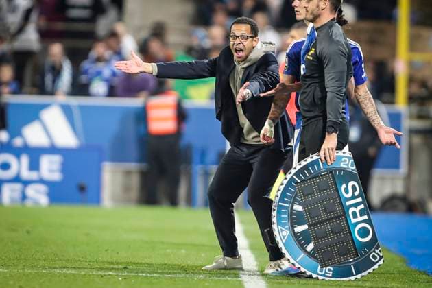 Liam Rosenior Coach Racing Strasbourg FOOTBALL : Ligue 1 Racing Strasbourg vs Nantes Stade de la Meinau - 27 10 2024 ElyxandroCegarra Panoramic 