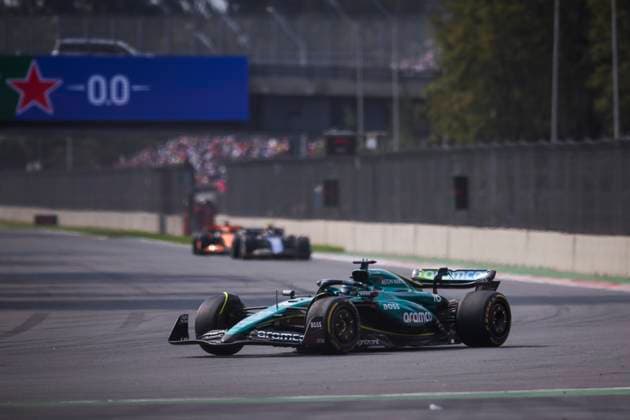 18 STROLL Lance (can), Aston Martin F1 Team AMR24, action during the Formula 1 Gran Premio de la Ciudad de Mexico 2024, 20th round of the 2024 Formula One World Championship, WM, Weltmeisterschaft from October 25 to 27, 2024 on the Autodromo Hermanos Rodriguez, in Mexico City, Mexico - F1 - MEXICO CITY GRAND PRIX 2024 DPPI Panoramic  241027_R20_MESSICO_EA024244