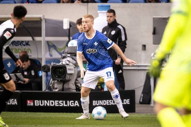 Soccer Men 2 Bundesliga 10 Matchday Season 2024 2025 SV Darmstadt 98 SSV Ulm 1846 Football 1 1 27 10 2024 17 Kai Klefisch SV Darmstadt DFL regulations prohibit any use of photographs as image sequences and or quasi video Darmstadt Merck Stadion am Böllenfalltor Germany