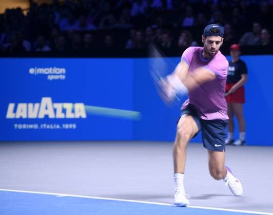 (241028) -- VIENNA, Oct. 28, 2024 -- Karen Khachanov of Russia hits a return during the men s singles final against Jack Draper of Britain at Erste Bank Tennis Open in Vienna, Austria, Oct. 27, 2024. ) (SP)AUSTRIA-VIENNA-TENNIS-ERSTE BANK OPEN-FINAL HexCanling 