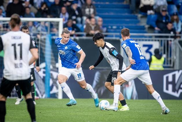 Soccer Men 2 Bundesliga 10 Matchday Season 2024 2025 SV Darmstadt 98 SSV Ulm 1846 Soccer 1 1 27 10 2024 20 Laurin Ulrich SSV Ulm DFL regulations prohibit any use of photographs as image sequences and or quasi video Darmstadt Merck Stadion am Böllenfalltor Germany
