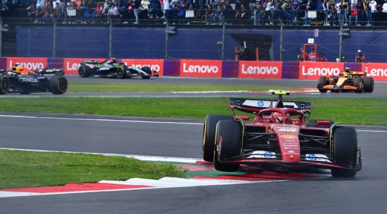 October 27, 2024, Mexico City, Mexico City, Mexico: The Spanish CARLOS SAINZ became the fastest driver this Sunday at the FORMULA 1 Grand Prix of Mexico City 2024 , followed by the British LANDO NORRIS of the McLaren team, second place and CHARLES LECRERC, of Ã¢â‚¬¹Ã¢â‚¬¹the Ferrari team in third place. Mexico City Mexico - ZUMAn296 0775883119st Copyright: xJorgexNunezx