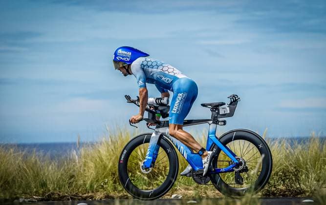 Bilder des Jahres 2024, Sport 10 Oktober Sport Themen der Woche KW43 RECORD DATE NOT STATED Ironman Hawaii 2024 - Patrick Lange 26.10.24: Ironman Weltmeister Patrick Lange Kailua Kona Hawaii USA *** Ironman Hawaii 2024 Patrick Lange 26 10 24 Ironman World Champion Patrick Lange Kailua Kona Hawaii USA _DSC9081