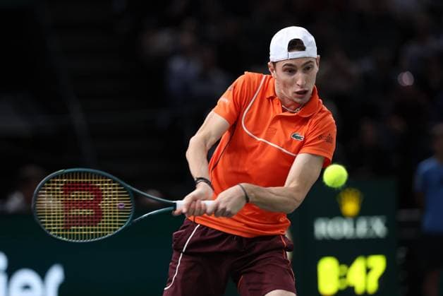 ROLEX PARIS MASTERS TENNIS 2024 Thierry Larret Maxppp. Tennis. Rolex Paris Masters. Accorhotels Arena, Paris (75), le 28 Octobre 2024. Ugo HUMBERT (FRA) vs Brandon NAKASHIMA (USA) Paris (75) ACCORHOTELS ARENA ILE DE FRANCE FRANCE  Copyright: xMAXPPPxThierryxLarretx TL_20241028_4016 0776098895st