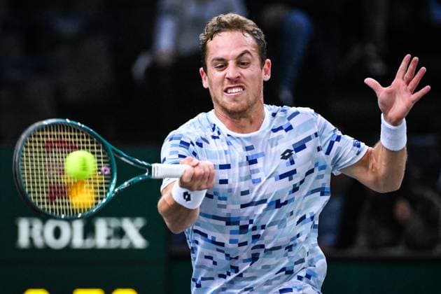October 28, 2024, Paris, France, France: Roberto CARBALLES BAENA of Spain during the first day of the Rolex Paris Masters 1000 tennis tournament at Accor Arena on October 28, 2024 in Paris, France. Paris France - ZUMAm308 20241028_zsp_m308_058 Copyright: xMatthieuxMirvillex