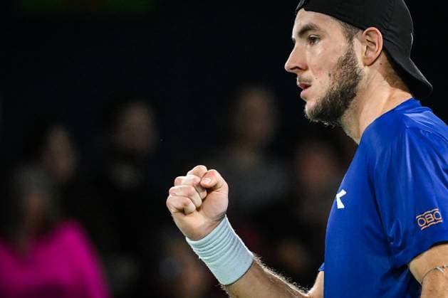 October 29, 2024, Paris, France, France: Jan-Lennard STRUFF of Germany celebrates his point during the second day of the Rolex Paris Masters 1000 tennis tournament at Accor Arena on October 29, 2024 in Paris, France. Paris France - ZUMAm308 20241029_zsp_m308_029 Copyright: xMatthieuxMirvillex