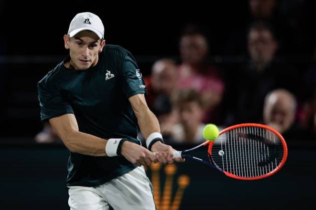 Paris, 29 10 2024 Tennis Rolex Paris Masters 2024, Matteo Arnaldi ITA Holger Rune v l , Matteo Arnaldi ITA plays a backhand Copyright: AntonioxBorga