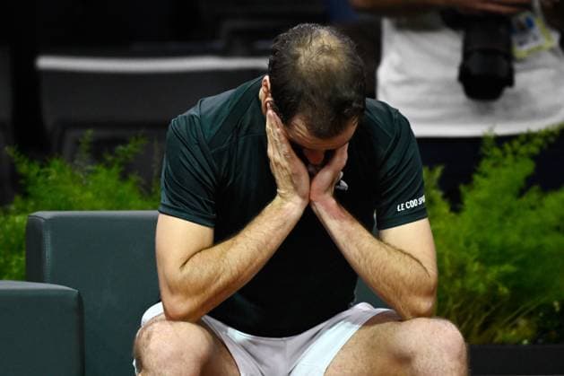 Richard Gasquet ( France ) looks dejected during the Ligue 2 match between Amiens SC and Paris FC at Stade de La Licorne on October 29, 2024 in Amiens, France. ( Photo by federico pestellini panoramic ) - FOOTBALL : Amiens vs PFC - Ligue 2 - 29 10 2024 FedericoPestellini Panoramic 