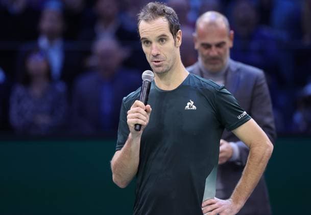 ROLEX PARIS MASTERS TENNIS 2024 Thierry Larret Maxppp. Tennis. Rolex Paris Masters. Accorhotels Arena, Paris (75), le 29 Octobre 2024. Ceremonie d adieu de Richard GASQUET (FRA). Paris (75) ACCORHOTELS ARENA ILE DE FRANCE FRANCE  Copyright: xMAXPPPxThierryxLarretx TL_20241029_3607 0776525223st