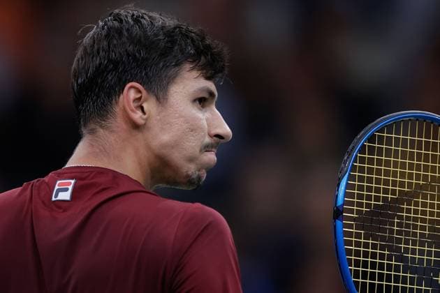 Paris, 30 10 2024 Tennis Rolex Paris Masters 2024, Alexei Popyrin Daniil Medvedev v l , Alexei Popyrin disappointed, disappointed looking, dissapointed, sad, frustrated, frustrated, frustrated Copyright: AntonioxBorga