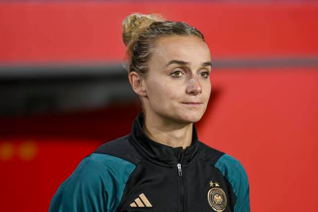 Lina Magull Germany 27 Action single image cropped 28 10 2024 Soccer women international match Germany vs Australia, Schauinsland Reisen Arena, Duisburg, NRW Germany Copyright: xpepphotox xHorstxMauelshagenx pep00321, pep_20241028_hm_0130