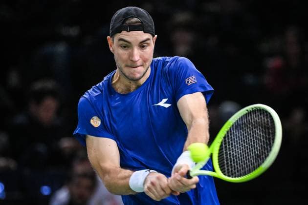 October 30, 2024, Paris, France, France: Jan-Lennard STRUFF of Germany during the third day of the Rolex Paris Masters 1000 tennis tournament at Accor Arena on October 30, 2024 in Paris, France. Paris France - ZUMAm308 20241030_zsp_m308_041 Copyright: xMatthieuxMirvillex