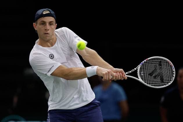 Paris, 30 10 2024 Tennis Rolex Paris Masters 2024, Alexander Zverev GER Tallon Griekspoor NL v l , Tallon Griekspoor NL plays a backhand Copyright: AntonioxBorga