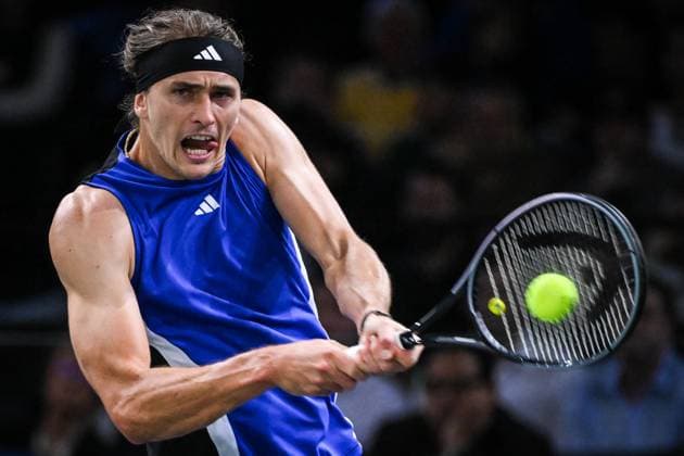 October 30, 2024, Paris, France, France: Alexander ZVEREV of Germany during the third day of the Rolex Paris Masters 1000 tennis tournament at Accor Arena on October 30, 2024 in Paris, France. Paris France - ZUMAm308 20241030_zsp_m308_079 Copyright: xMatthieuxMirvillex