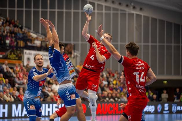 Sport Themen der Woche KW44 Sport Bilder des Tages 30.10.2024, 2. HBL (Handball-Bundesliga), 10. Spieltag: Eulen Ludwigshafen gegen VfL Lübeck-Schwartau *** 30 10 2024, 2 HBL Handball Bundesliga , Matchday 10 Eulen Ludwigshafen v VfL Lübeck Schwartau Copyright: xUdoxHerrmannx