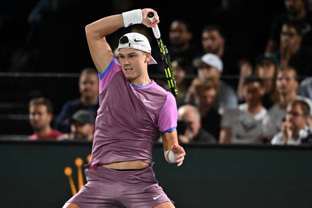 Rolex Paris Masters - 2nd Round Holger Rune (DEN) during his second round at the 2024 Rolex Paris Masters at the Accor Arena in Paris, France, on October 30, 2024. Photo by Corinne Dubreuil ABACAPRESS.COM Paris France  Copyright: xDubreuilxCorinne ABACAx