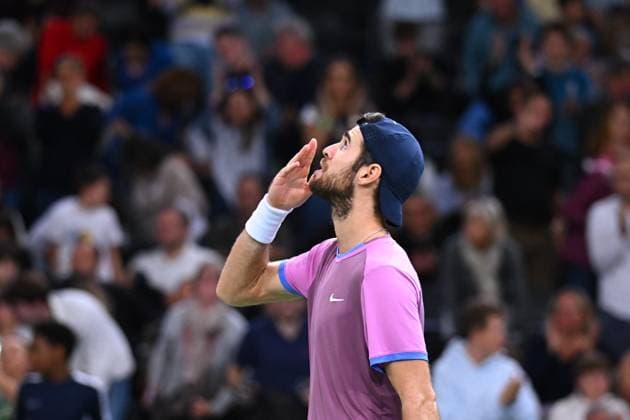 Rolex Paris Masters - 2nd Round Karen Khachanov (RUS) during his second round at the 2024 Rolex Paris Masters at the Accor Arena in Paris, France, on October 30, 2024. Photo by Corinne Dubreuil ABACAPRESS.COM Paris France  Copyright: xDubreuilxCorinne ABACAx