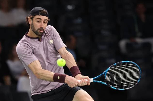 ROLEX PARIS MASTERS TENNIS 2024 Thierry Larret Maxppp. Tennis. Rolex Paris Masters. Accorhotels Arena, Paris (75), Le 31 Octobre 2024. Jordan THOMPSON (AUS) vs Adrian MANNARINO (FRA); Paris (75) ACCORHOTELS ARENA ILE DE FRANCE FRANCE  Copyright: xMAXPPPxThierryxLarretx TL_20241031_9014 0777248389st