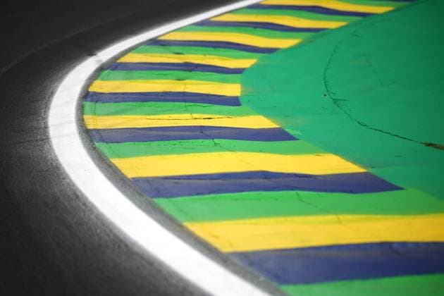 Autodromo of Interlagos Brasil flag colours kerbs paint atmosphere during the Formula 1 Grande Premio de Sao Paulo 2024, 21th round of the 2024 Formula One World Championship, WM, Weltmeisterschaft from November 1 to 3, 2024 on the Interlagos Circuit, in Sao Paulo, Brazil - F1 - SAO PAULO GRAND PRIX 2024 DPPI Panoramic  241031_R21_BRASILE_DP_XB3_0877