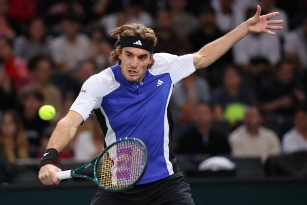 ROLEX PARIS MASTERS TENNIS 2024 Thierry Larret Maxppp. Tennis. Rolex Paris Masters. Accorhotels Arena, Paris (75), Le 31 Octobre 2024. Stefanos TSITSIPAS (GRE) vs Francisco CERUNDOLO (ARG). Paris (75) ACCORHOTELS ARENA ILE DE FRANCE FRANCE  Copyright: xMAXPPPxThierryxLarretx TL_20241031_9509 0777313673st