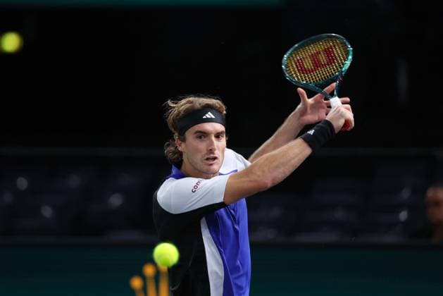 ROLEX PARIS MASTERS TENNIS 2024 Thierry Larret Maxppp. Tennis. Rolex Paris Masters. Accorhotels Arena, Paris (75), Le 31 Octobre 2024. Stefanos TSITSIPAS (GRE) vs Francisco CERUNDOLO (ARG). Paris (75) ACCORHOTELS ARENA ILE DE FRANCE FRANCE  Copyright: xMAXPPPxThierryxLarretx TL_20241031_9519 0777313795st