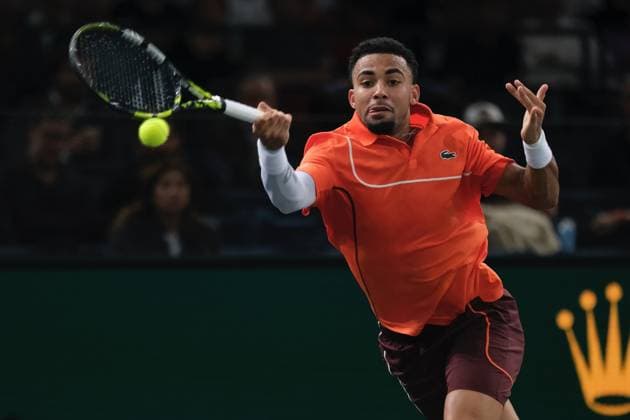 October 31, 2024, Paris, France: ARTHUR FILS (FRA) returns the ball to ALEXANDER ZVEREV (GER) during the round of sixteen of Rolex Paris Masters 1000 tournament at Paris Accor Arena Stadium in Paris France Paris France - ZUMAp119 20241031_zaf_p119_035 Copyright: xPierrexSteveninx