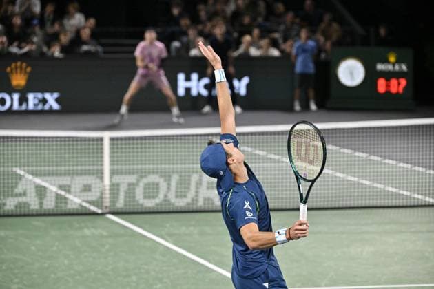 Tennis : Rolex Paris Masters 2024 - Alex De Minaur - Australie Tennis : Rolex Paris Masters 2024 - Paris - 30 10 2024 ChrysleneCaillaud Panoramic 