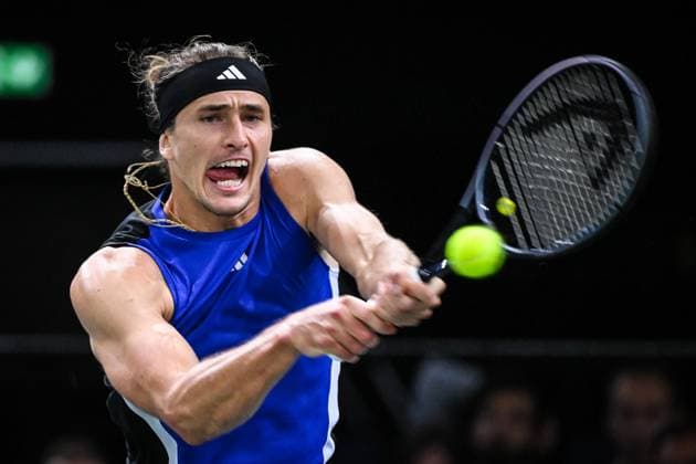 Sport Bilder des Tages October 31, 2024, Paris, France, France: Alexander ZVEREV of Germany during the fourth day of the Rolex Paris Masters 1000 tennis tournament at Accor Arena on October 31, 2024 in Paris, France. Paris France - ZUMAm308 20241031_zsp_m308_029 Copyright: xMatthieuxMirvillex