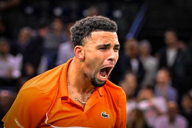 Tennis : Rolex Paris Masters 2024 - Arthur Fils - France Tennis : Rolex Paris Masters 2024 - Paris - 30 10 2024 ChrysleneCaillaud Panoramic 
