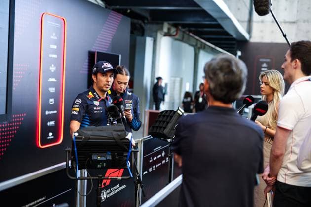 PEREZ Sergio (mex), Red Bull Racing RB20, portrait during the Formula 1 Grande Premio de Sao Paulo 2024, 21th round of the 2024 Formula One World Championship, WM, Weltmeisterschaft from November 1 to 3, 2024 on the Interlagos Circuit, in Sao Paulo, Brazil - F1 - SAO PAULO GRAND PRIX 2024 DPPI Panoramic  241031_R21_BRASILE_DP_FG005031
