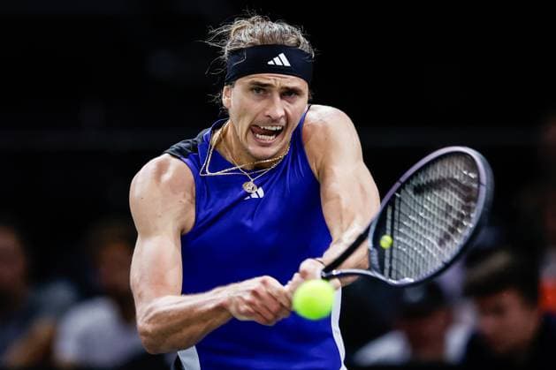 October 31, 2024, Paris, France, France: Alexander ZVEREV of Germany during the fourth day of the Rolex Paris Masters 1000 tennis tournament at Accor Arena on October 31, 2024 in Paris, France. Paris France - ZUMAm308 20241031_zsp_m308_072 Copyright: xMatthieuxMirvillex