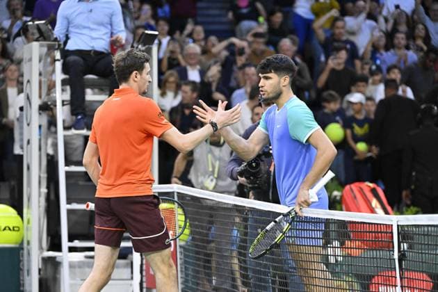 Tennis : Rolex Paris Masters 2024 - Ugo Humbert - France bat Carlos Alcaraz - Espagne Tennis : Rolex Paris Masters 2024 - Paris - 30 10 2024 ChrysleneCaillaud Panoramic 