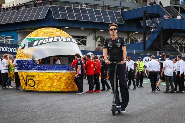 RUSSELL George (gbr), Mercedes AMG F1 Team W15, portrait during the Formula 1 Grande Premio de Sao Paulo 2024, 21th round of the 2024 Formula One World Championship, WM, Weltmeisterschaft from November 1 to 3, 2024 on the Interlagos Circuit, in Sao Paulo, Brazil - F1 - SAO PAULO GRAND PRIX 2024 DPPI Panoramic  241031_R21_BRASILE_DP_AV3_5734