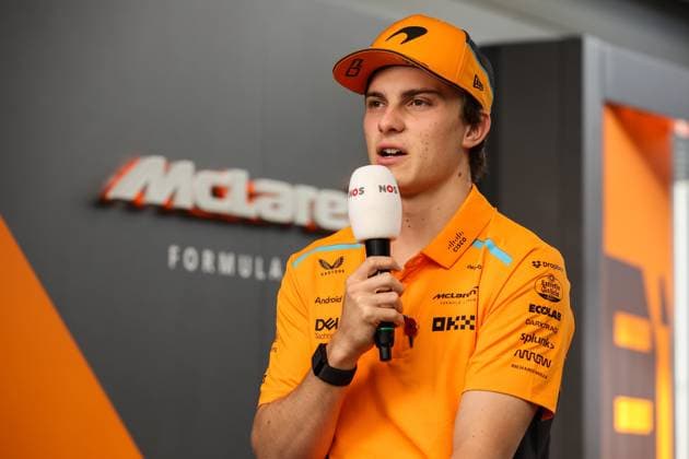 PIASTRI Oscar (aus), McLaren F1 Team MCL38, portrait during the Formula 1 Grande Premio de Sao Paulo 2024, 21th round of the 2024 Formula One World Championship, WM, Weltmeisterschaft from November 1 to 3, 2024 on the Interlagos Circuit, in Sao Paulo, Brazil - F1 - SAO PAULO GRAND PRIX 2024 DPPI Panoramic  241031_R21_BRASILE_DP_XB3_9545