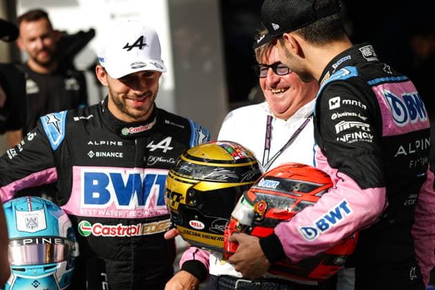 GASLY Pierre (fra), Alpine F1 Team A524, portrait OCON Esteban (fra), Alpine F1 Team A524, portrait Gaetan Vigneron journaliste et commentateur sportif belge portrait during the Formula 1 Grande Premio de Sao Paulo 2024, 21th round of the 2024 Formula One World Championship, WM, Weltmeisterschaft from November 1 to 3, 2024 on the Interlagos Circuit, in Sao Paulo, Brazil - F1 - SAO PAULO GRAND PRIX 2024 DPPI Panoramic 241031_R21_BRASILE_DP_XB3_9779
