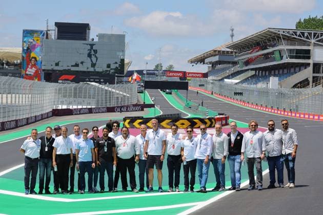 31 10 2024, Autodromo Jose Carlos Pace, Interlagos, FORMULA 1 LENOVO GRANDE PREMIO DE SAO PAULO 2024 , pictured FIA Race Director Niels Wittich and Safety Car driver Bernd Mayländer inspect the Interlagos circuit Photo by Hasan Bratic DeFodi Images not used in POL SRB CRO FRA GBR NED ITA USA Defodi 506 20241031 hbr 0032 Defodi-506 not used in POL SRB CRO FRA GBR NED ITA USA