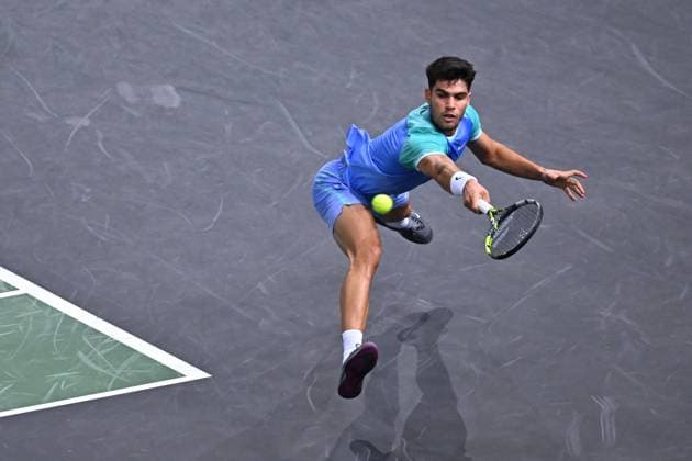 Rolex Paris Masters - Humbert Defeats Alcaraz Carlos Alcaraz (ESP) during his third round at the 2024 Rolex Paris Masters at the Accor Arena in Paris, France, on October 31, 2024. Photo by Corinne Dubreuil ABACAPRESS.COM Paris France  Copyright: xDubreuilxCorinne ABACAx