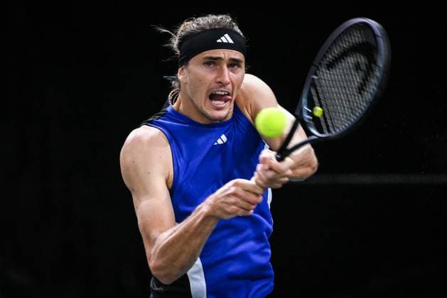November 1, 2024, Paris, France, France: Alexander ZVEREV of Germany during the fifth day of the Rolex Paris Masters 1000 tennis tournament at Accor Arena on November 01, 2024 in Paris, France. Paris France - ZUMAm308 20241101_zsp_m308_002 Copyright: xMatthieuxMirvillex
