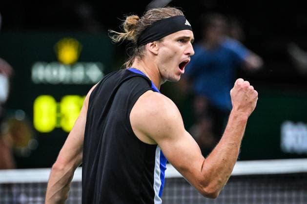 November 1, 2024, Paris, France, France: Alexander ZVEREV of Germany celebrates his point during the fifth day of the Rolex Paris Masters 1000 tennis tournament at Accor Arena on November 01, 2024 in Paris, France. Paris France - ZUMAm308 20241101_zsp_m308_010 Copyright: xMatthieuxMirvillex
