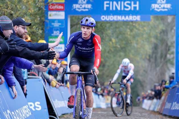 X2O Badkamers Trofee cyclocross - Koppenbergcross 2024 OUDENAARDE, BELGIUM - NOVEMBER 01 : Nys Thibau (BEL) of Baloise Trek Lions during the Koppenbergcross, the first leg of the men elite X2O Badkamers Trofee cyclocross series 2024-2025 in Oudenaarde, Belgium, 01 11 2024 Oudenaarde Belgium  Copyright: xJanxDexMeuleneirx
