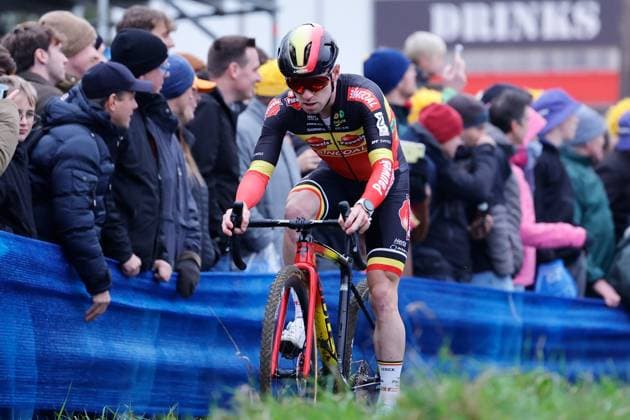 X2O Badkamers Trofee cyclocross - Koppenbergcross 2024 OUDENAARDE, BELGIUM - NOVEMBER 01 : Iserbyt Eli (BEL) of Pauwels Sauzen - Bingoal during the Koppenbergcross, the first leg of the X2O Badkamers Trofee cyclocross series 2024-2025 in Oudenaarde, Belgium, 01 11 2024 Oudenaarde Belgium  Copyright: xJanxDexMeuleneirx