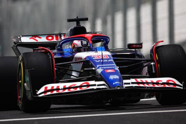 30 LAWSON Liam (nzl), Visa Cash App RB F1 Team VCARB 01, action during the Formula 1 Grande Premio de Sao Paulo 2024, 21th round of the 2024 Formula One World Championship, WM, Weltmeisterschaft from November 1 to 3, 2024 on the Interlagos Circuit, in Sao Paulo, Brazil - F1 - SAO PAULO GRAND PRIX 2024 DPPI Panoramic  241101_R21_BRASILE_DP_XB3_0729